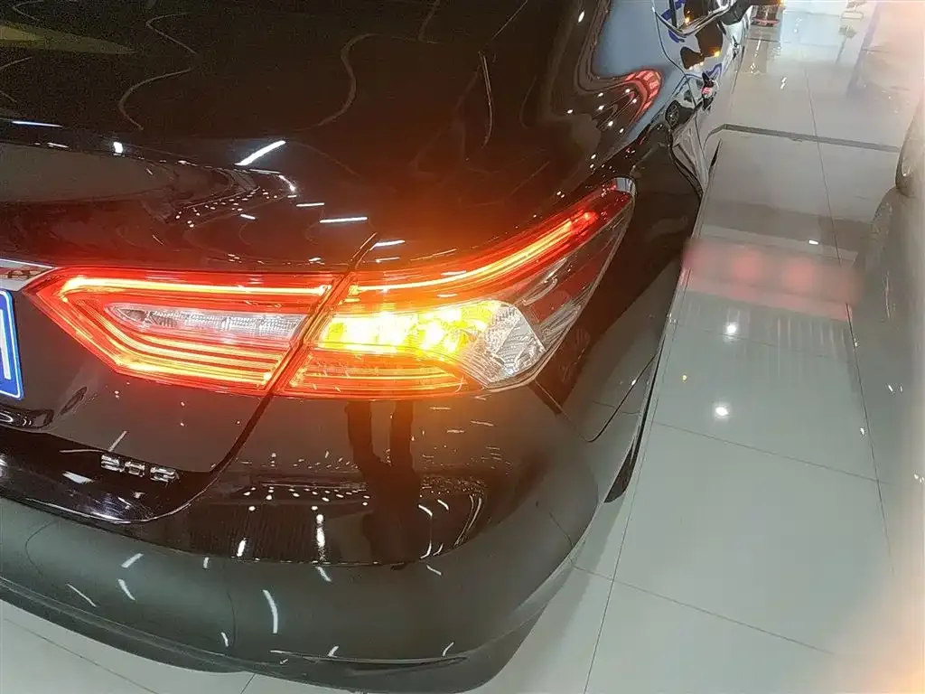 Toyota Camry 2022 из CN, фото 8