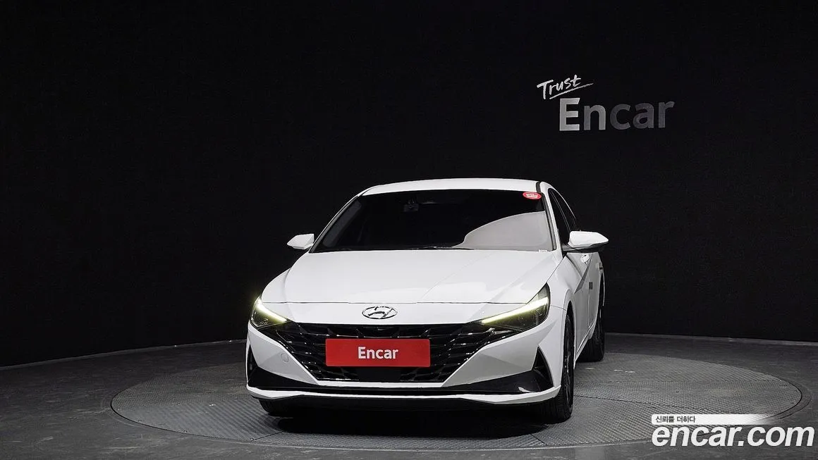 Hyundai AVANTE 2021 из KR, фото 2