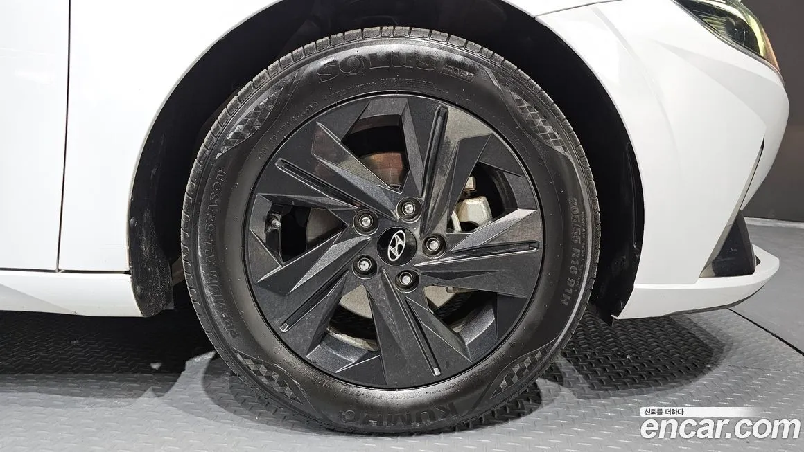 Hyundai AVANTE 2021 из KR, фото 7