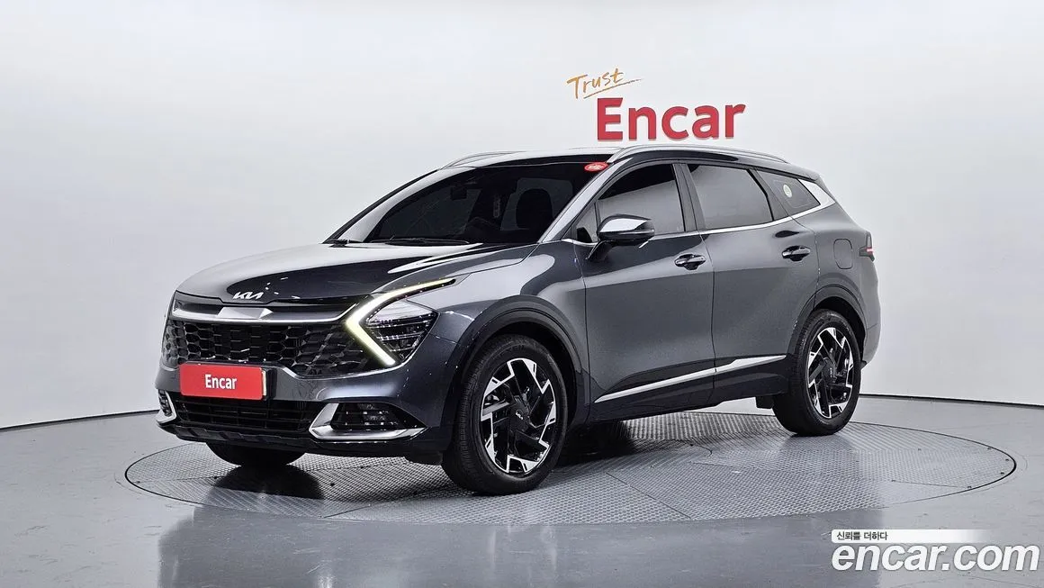 Kia Sportage — фото 1