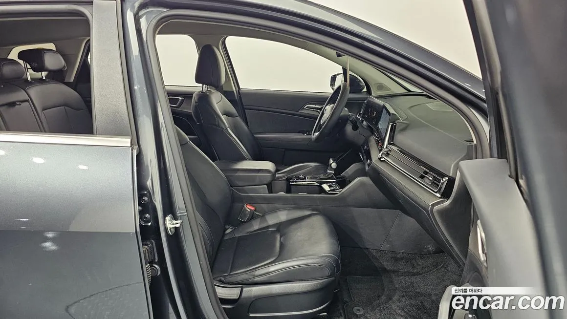 Kia Sportage — фото 7