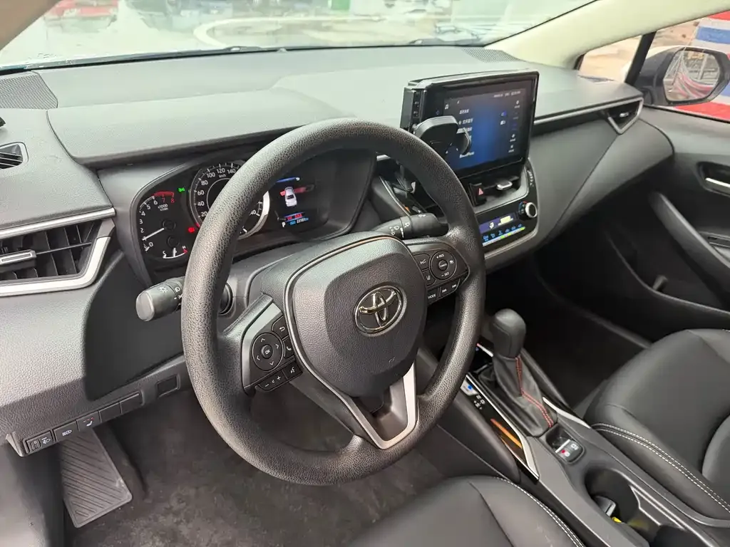 Toyota Corolla 2021 из CN, фото 10