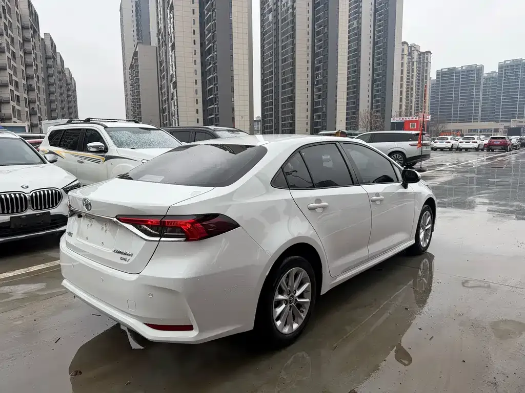 Toyota Corolla 2021 из CN, фото 7