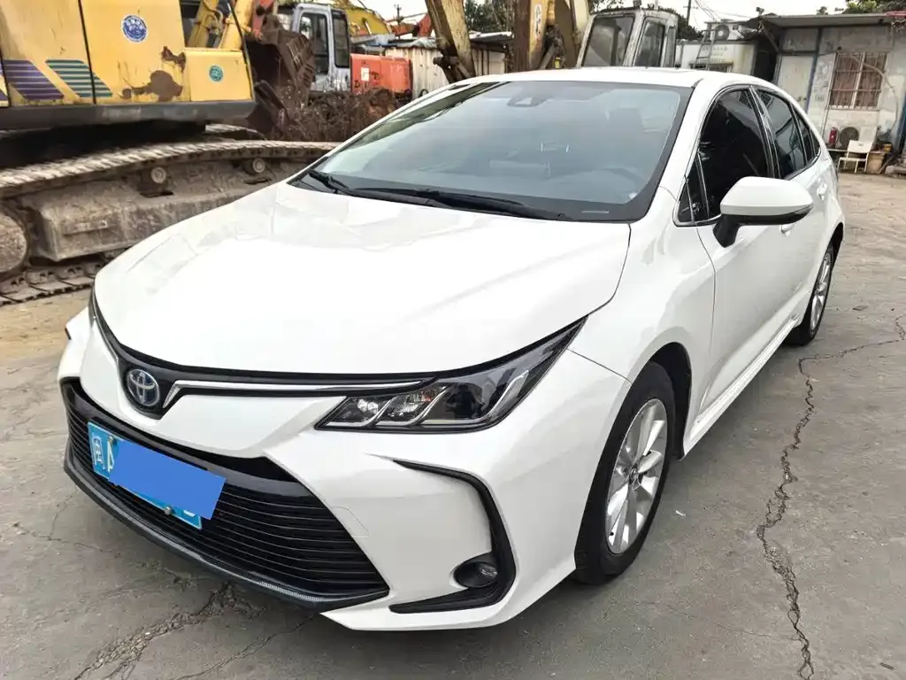 Toyota Corolla 2022 из CN, фото 1