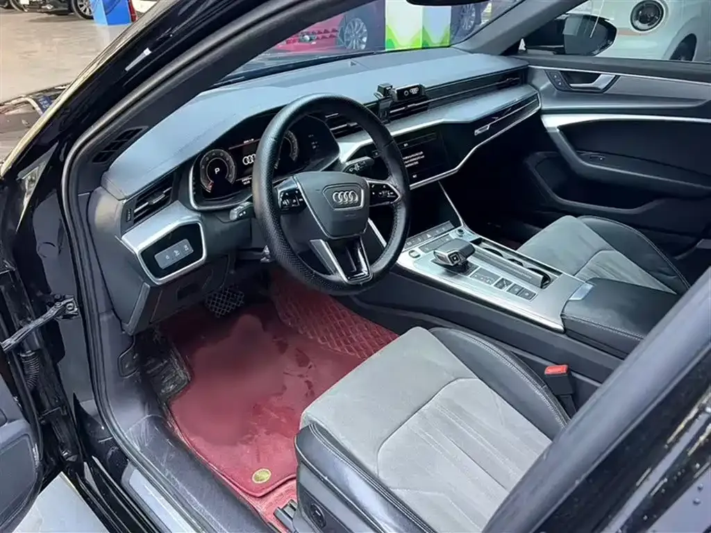 Audi A6L 2022 из CN, фото 6