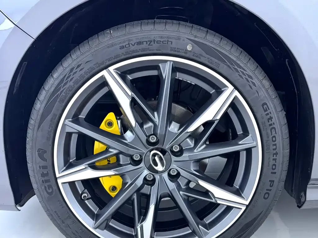 GAC Motor Shadow Leopard — фото 4