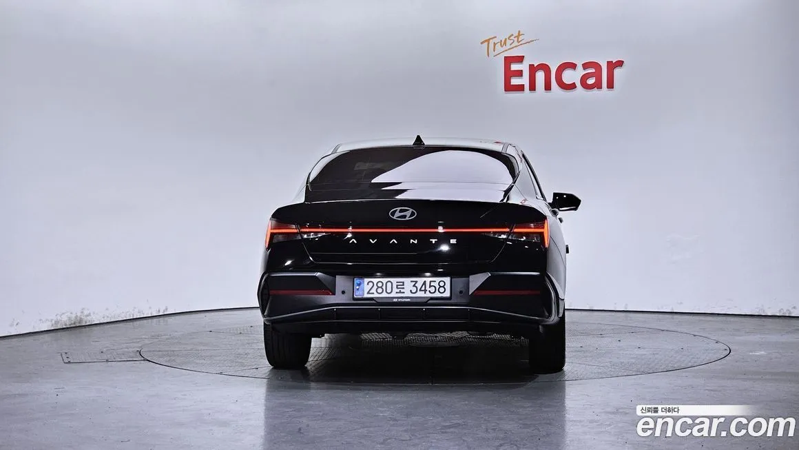 Hyundai AVANTE — фото 2