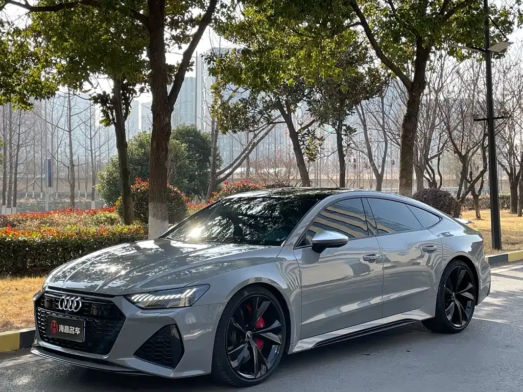Audi RS 7 2021 из CN, фото 9
