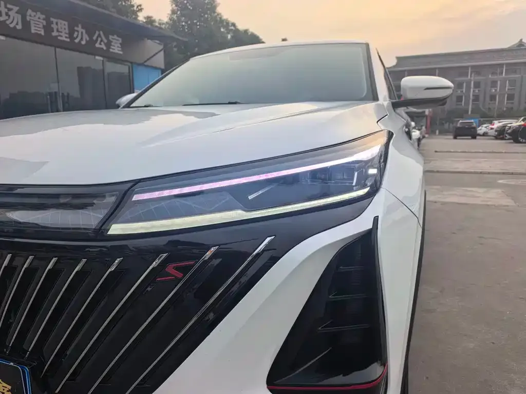 Changan CS75PLUS 2023 из CN, фото 2