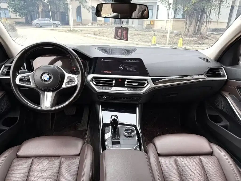 BMW 3 Series 2021 из CN, фото 5
