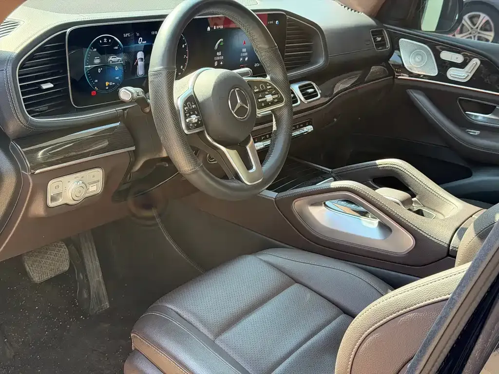 Mercedes-Benz GLE 2022 из CN, фото 2