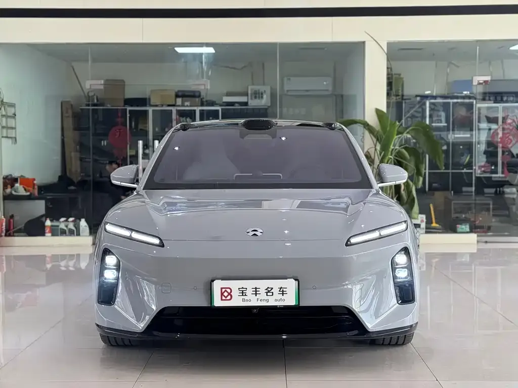 NIO ET5T — фото 4