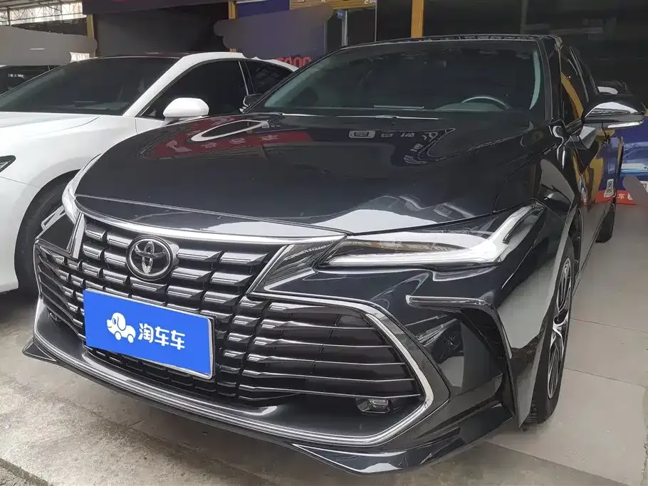 Toyota Avalon 2023 из CN, фото 1
