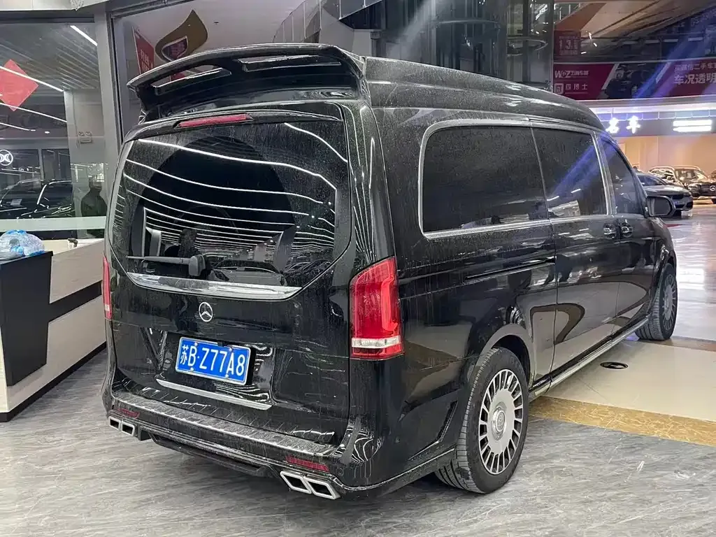 Mercedes-Benz V-Class 2023 из CN, фото 9
