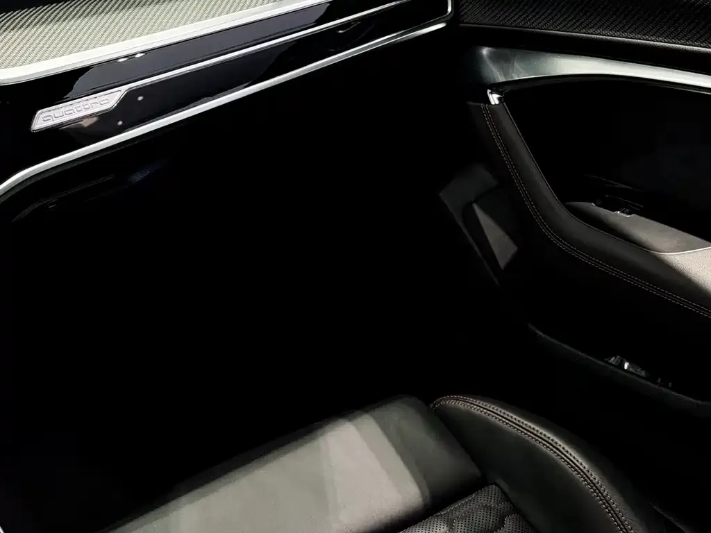 Audi RS 7 2021 из CN, фото 3