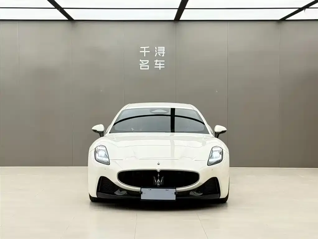 Maserati GranTurismo — фото 4
