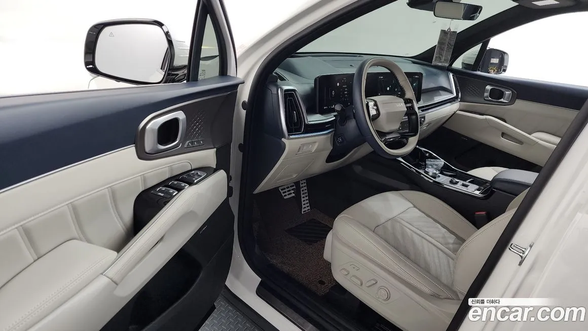 Kia Sorento — фото 8