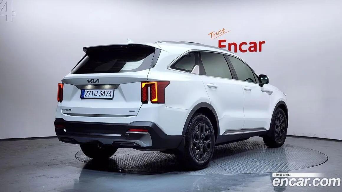 Kia Sorento — фото 3