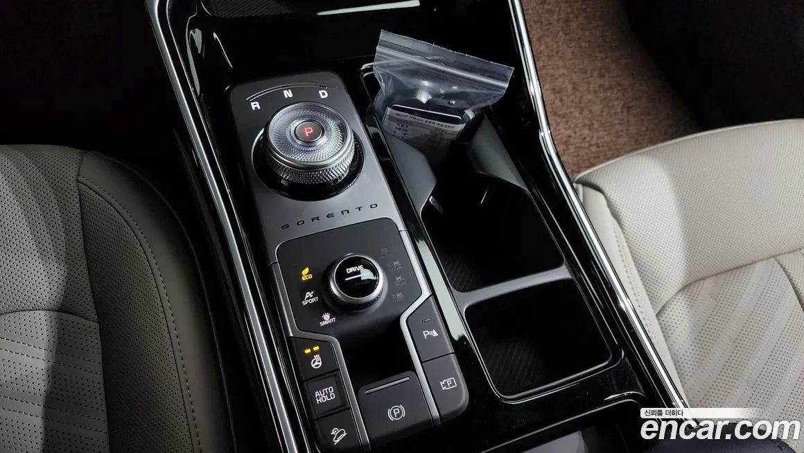 Kia Sorento — фото 9