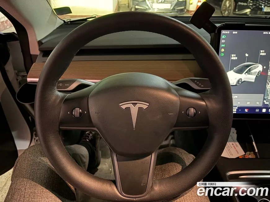 Tesla Model 3 — фото 10