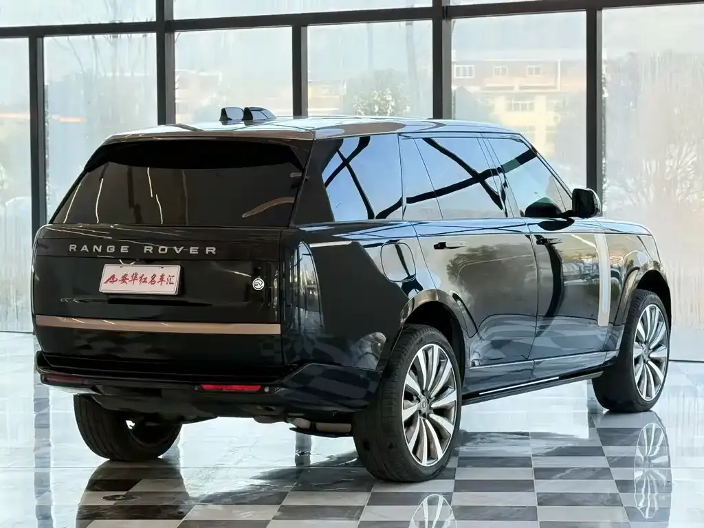 Land Rover Range Rover 2025 из CN, фото 2