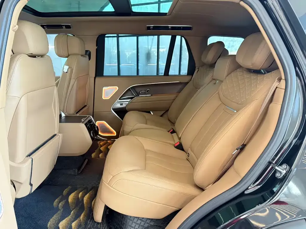 Land Rover Range Rover 2025 из CN, фото 3