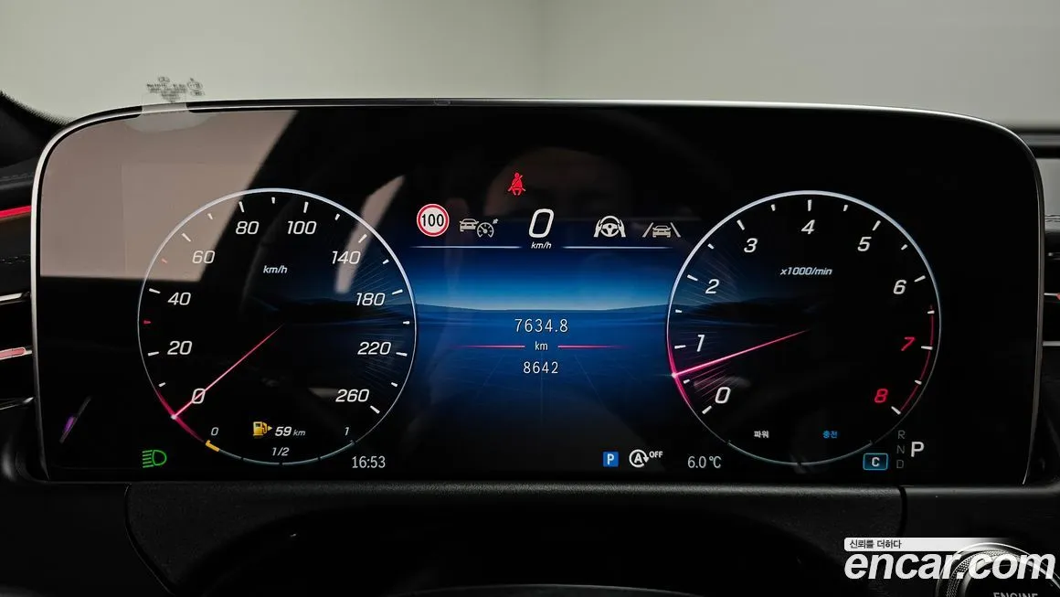 Mercedes-Benz E-Class — фото 4