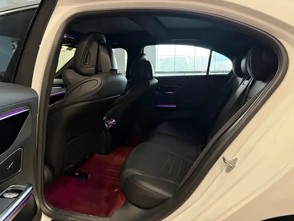 Mercedes-Benz C-Class 2023 из CN, фото 3