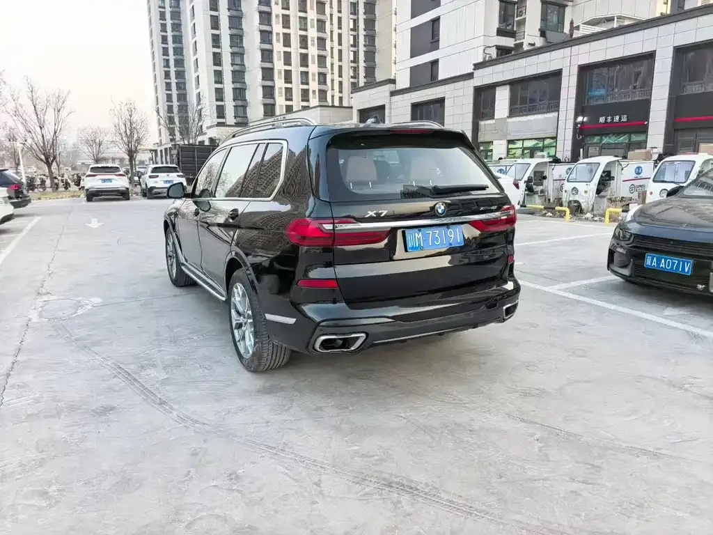 BMW X7 2022 из CN, фото 3