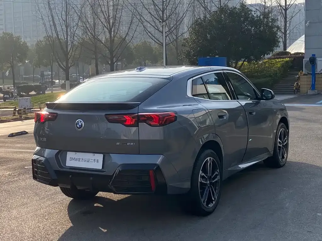 BMW X2 (Import) — фото 2