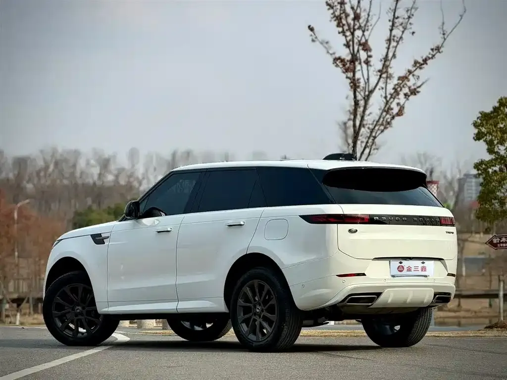 Land Rover Sport 2024 из CN, фото 2