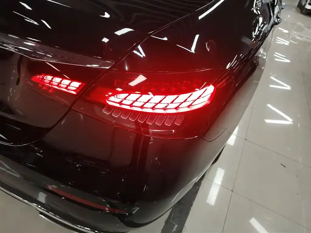 Mercedes-Benz E-Class 2022 из CN, фото 5
