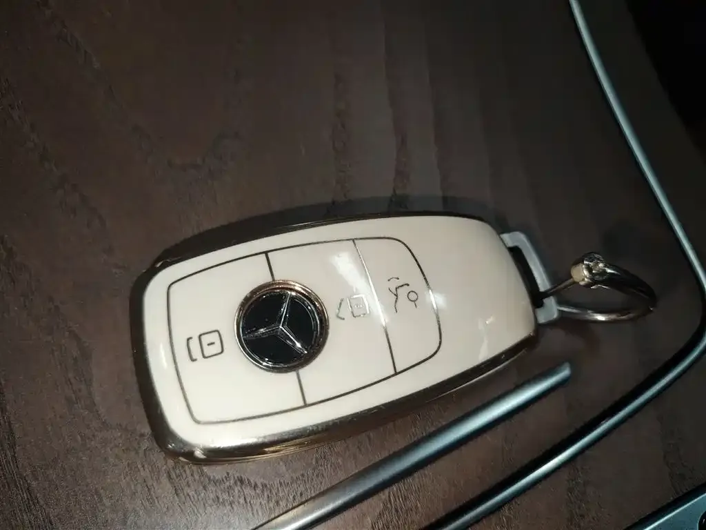 Mercedes-Benz E-Class 2022 из CN, фото 2