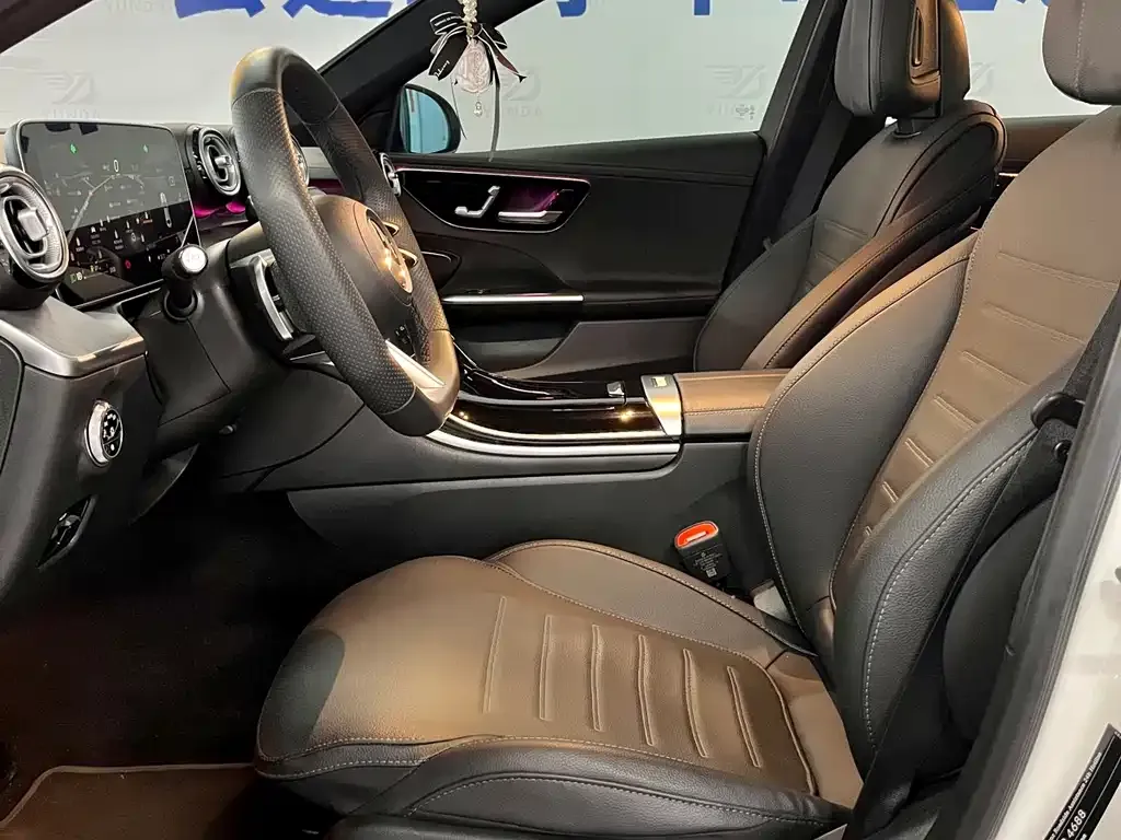 Mercedes-Benz C-Class 2024 из CN, фото 4