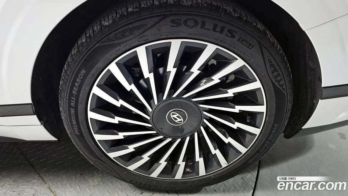 Hyundai Grandeur 2023 из KR, фото 7