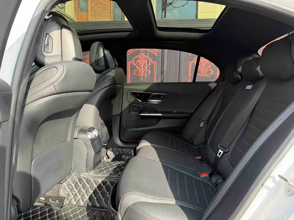 Mercedes-Benz C-Class 2023 из CN, фото 4