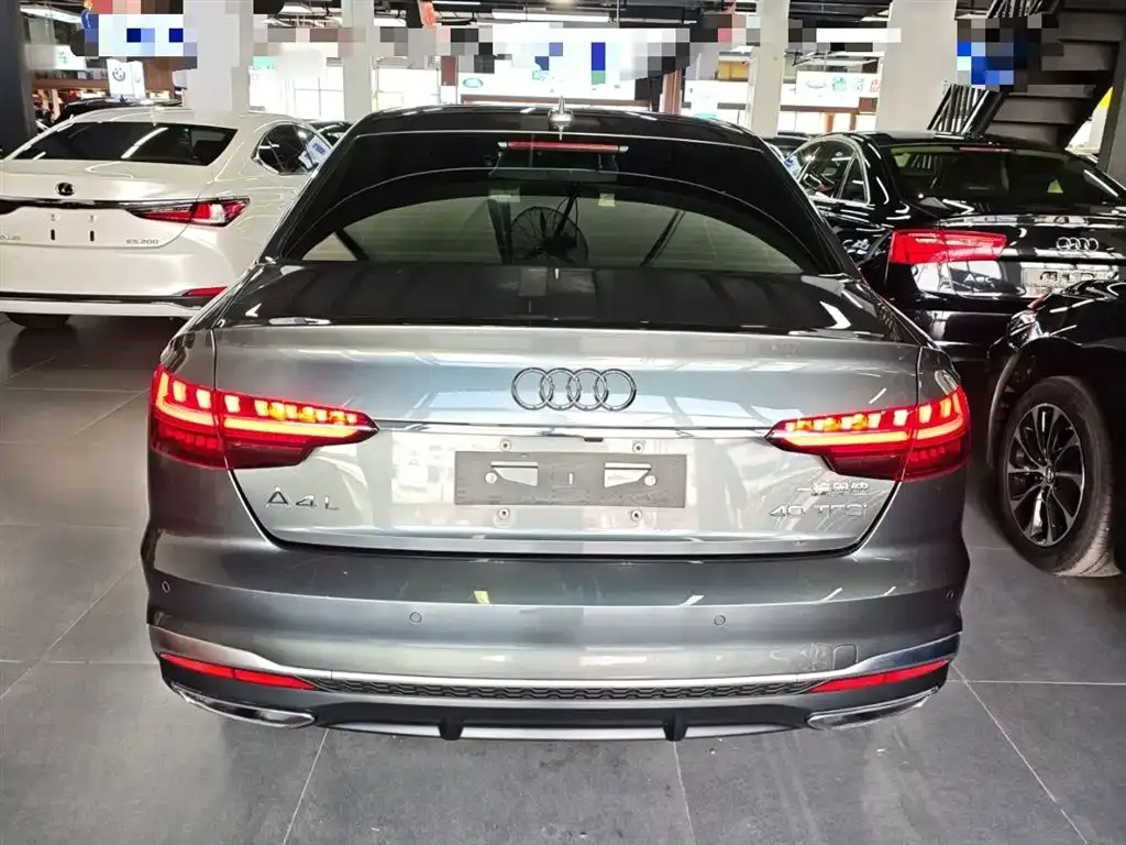 Audi A4L — фото 5