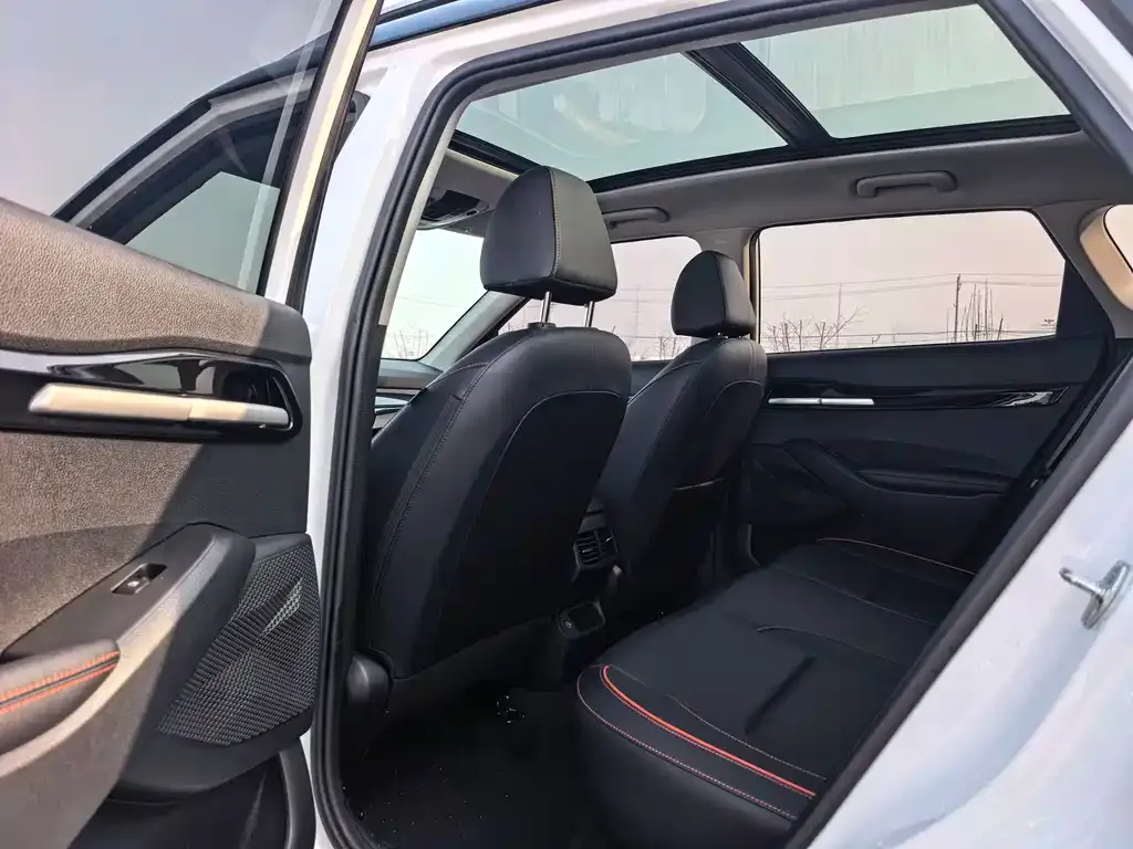 Kia Seltos 2024 из CN, фото 4