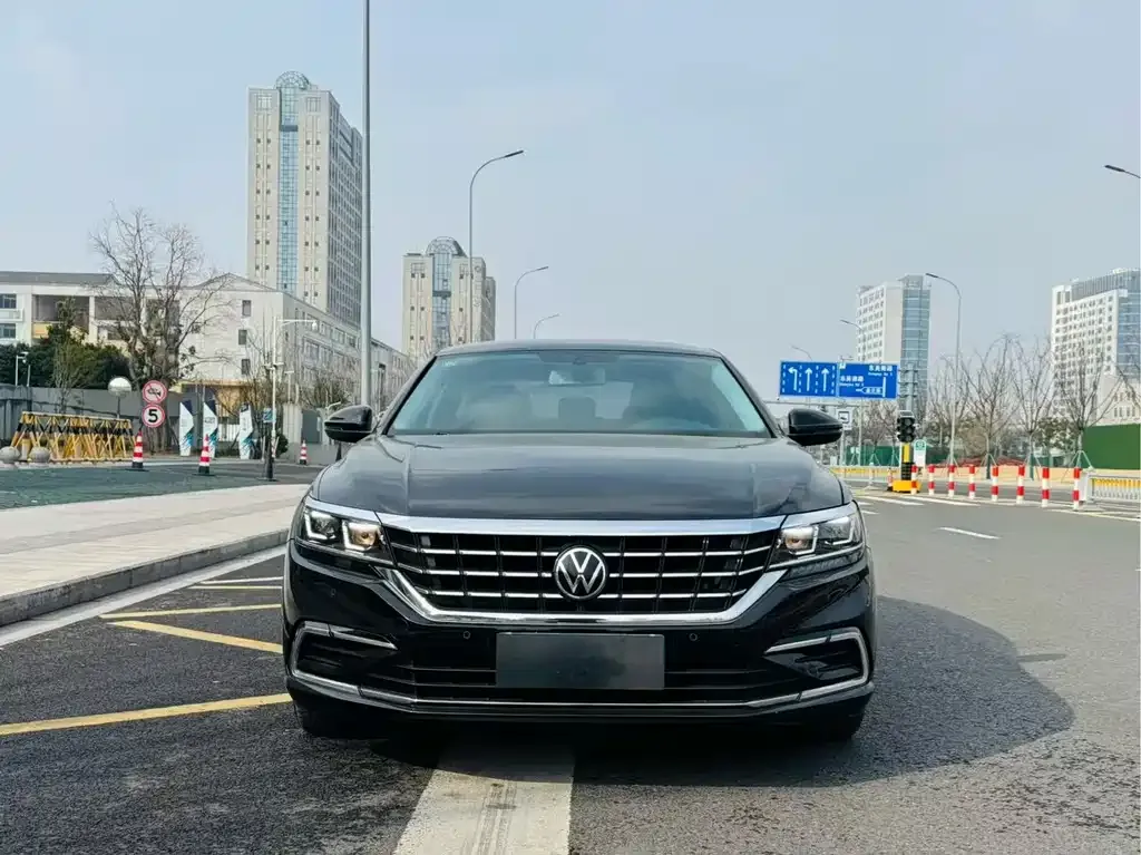 Volkswagen Passat 2021 из CN, фото 3