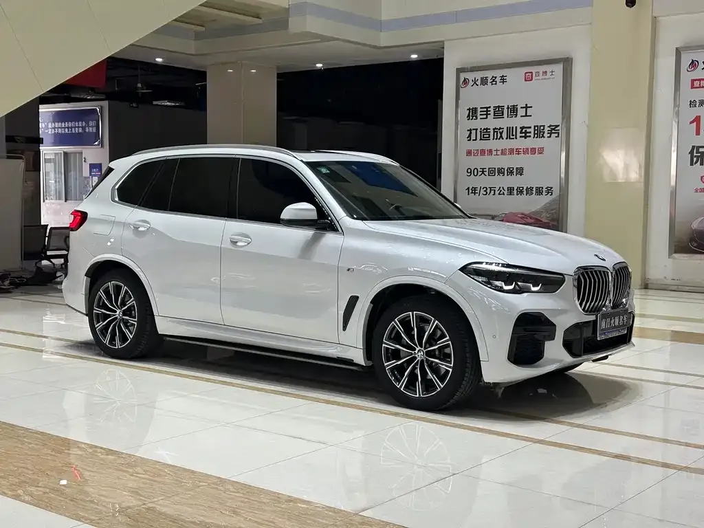 BMW X5 (Import) — фото 9