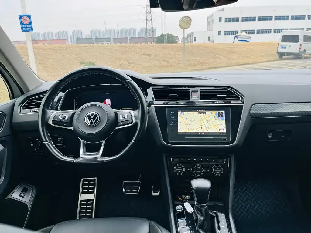 Volkswagen Tiguan L 2021 из CN, фото 7