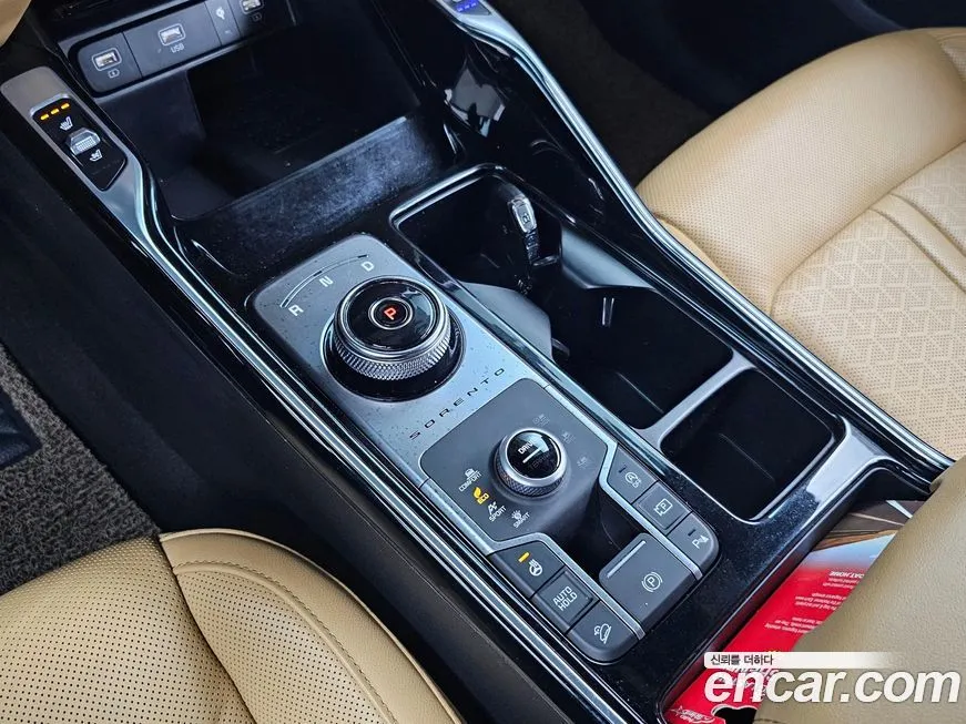 Kia Sorento — фото 10