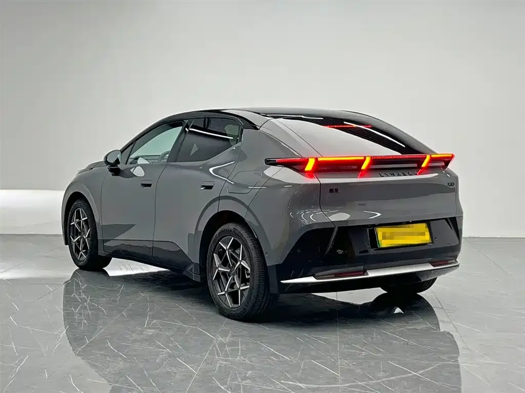 Lynk & Co Z20 2025 из CN, фото 3