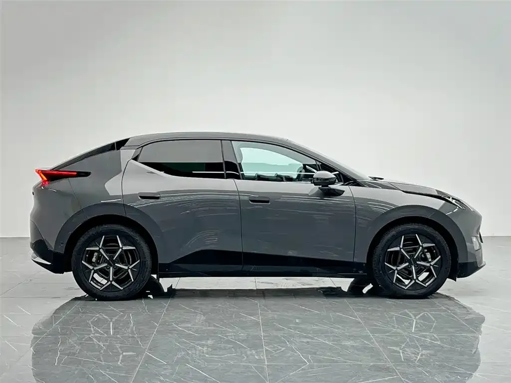 Lynk & Co Z20 2025 из CN, фото 4