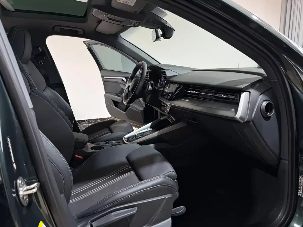Audi A3 2022 из CN, фото 6