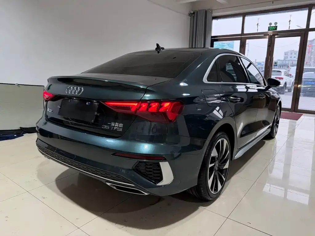 Audi A3 2022 из CN, фото 2