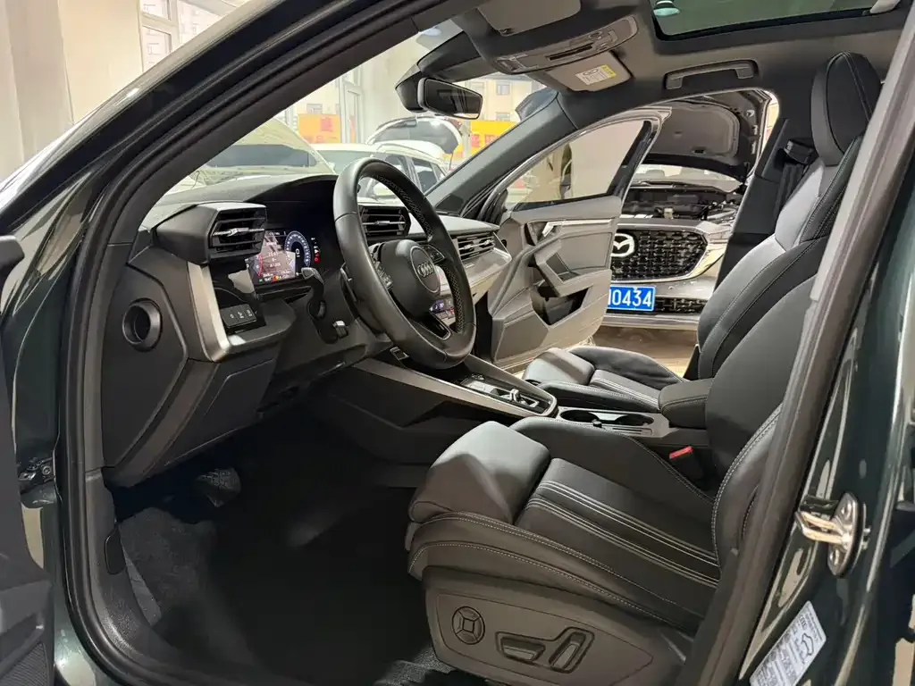 Audi A3 2022 из CN, фото 10