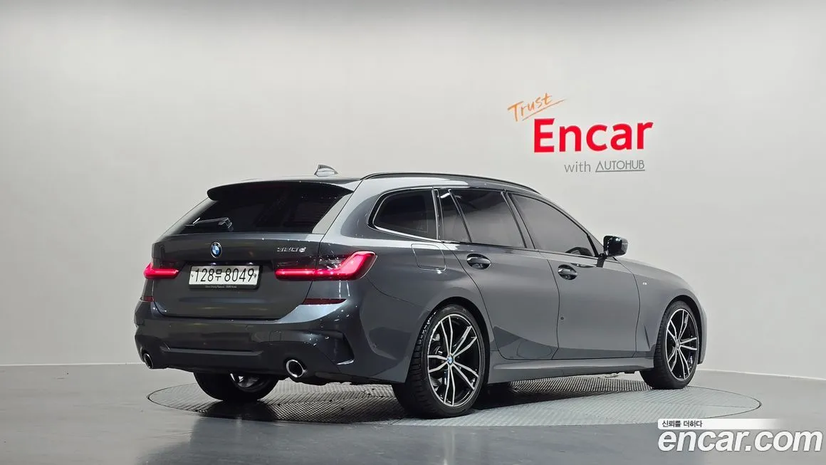BMW 3-Series 2021 из KR, фото 10