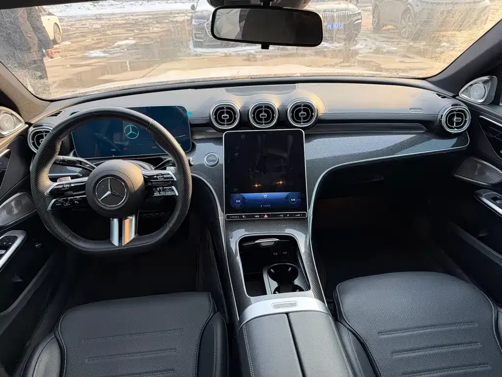 Mercedes-Benz C-Class 2023 из CN, фото 2