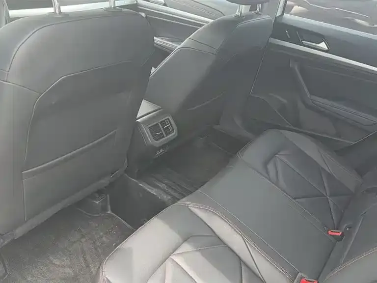 Volkswagen Lavida 2023 из CN, фото 5
